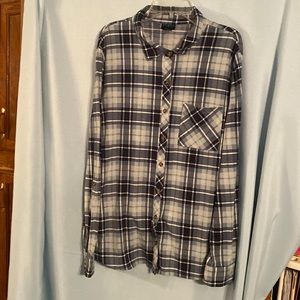 rue+ long sleeve button up shirt